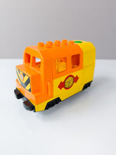LEGO® DUPLO® E - Lok gelb orange Cargo Train Eisenbahn Lokomotive geprüft Batterie - nerdyvana.com