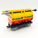 LEGO® DUPLO® Octan Kesselwagen rot gelb 2x Tankschlauch Waggon nerdycustom MOC - nerdyvana.com