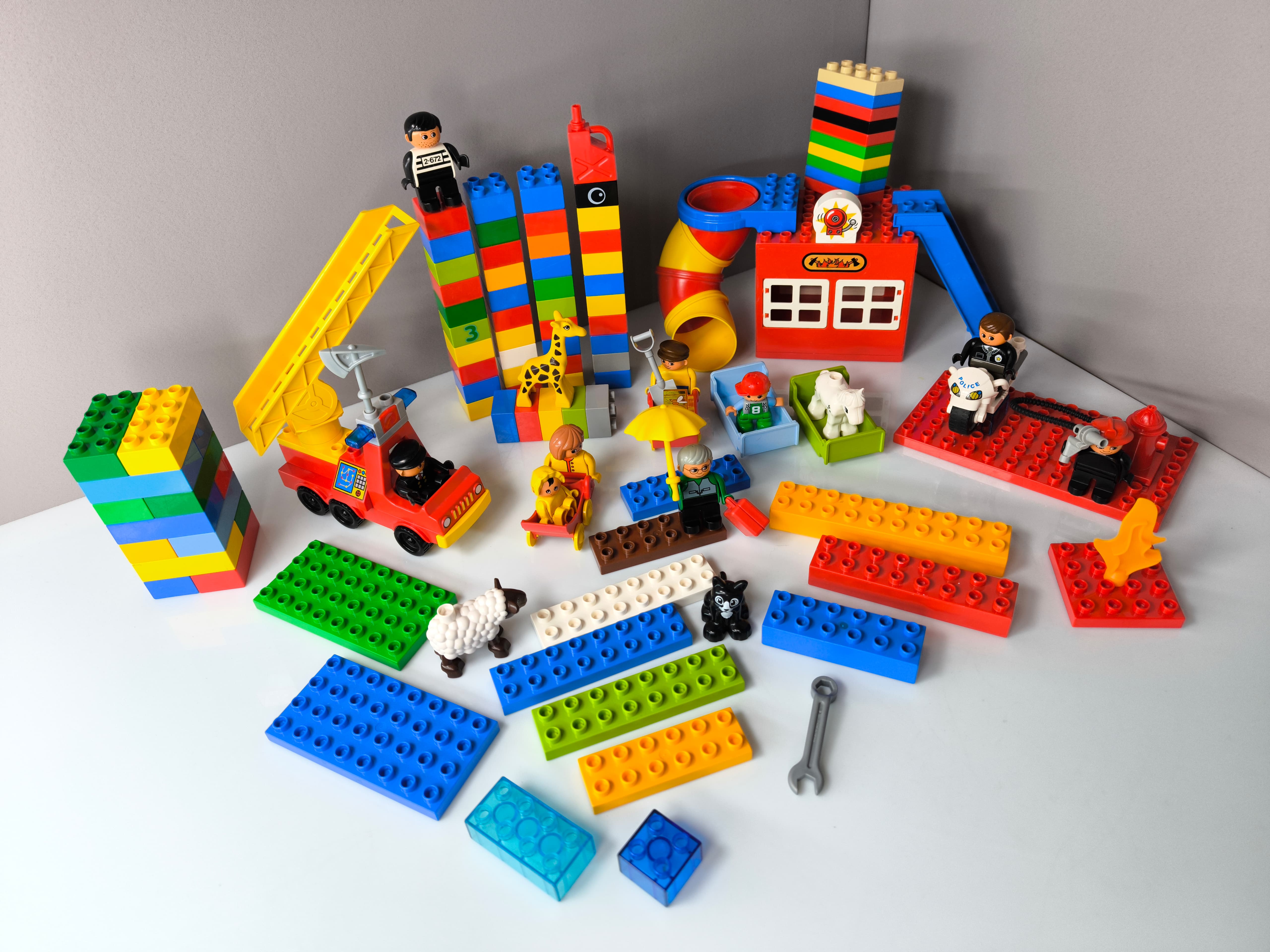 LEGO® DUPLO Wunschpaket individuell zusammengestellt – mit Feuerwehr, Polizei & Tieren - nerdyvana.com