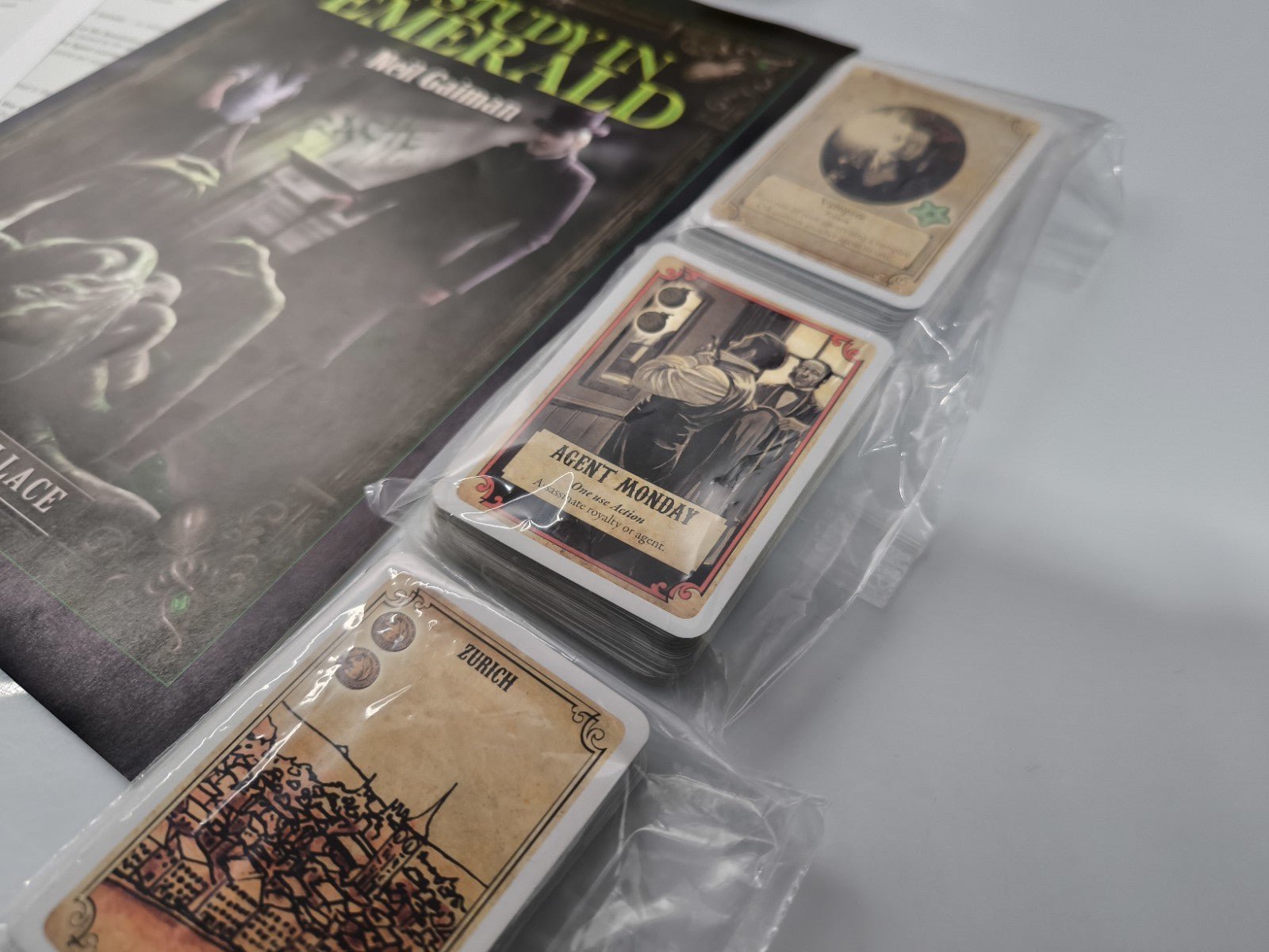 A Study in Emerald Brettspiel 1st Ed 2013 Wallace Gaiman Cthulhu OOP TOP - nerdyvana.com