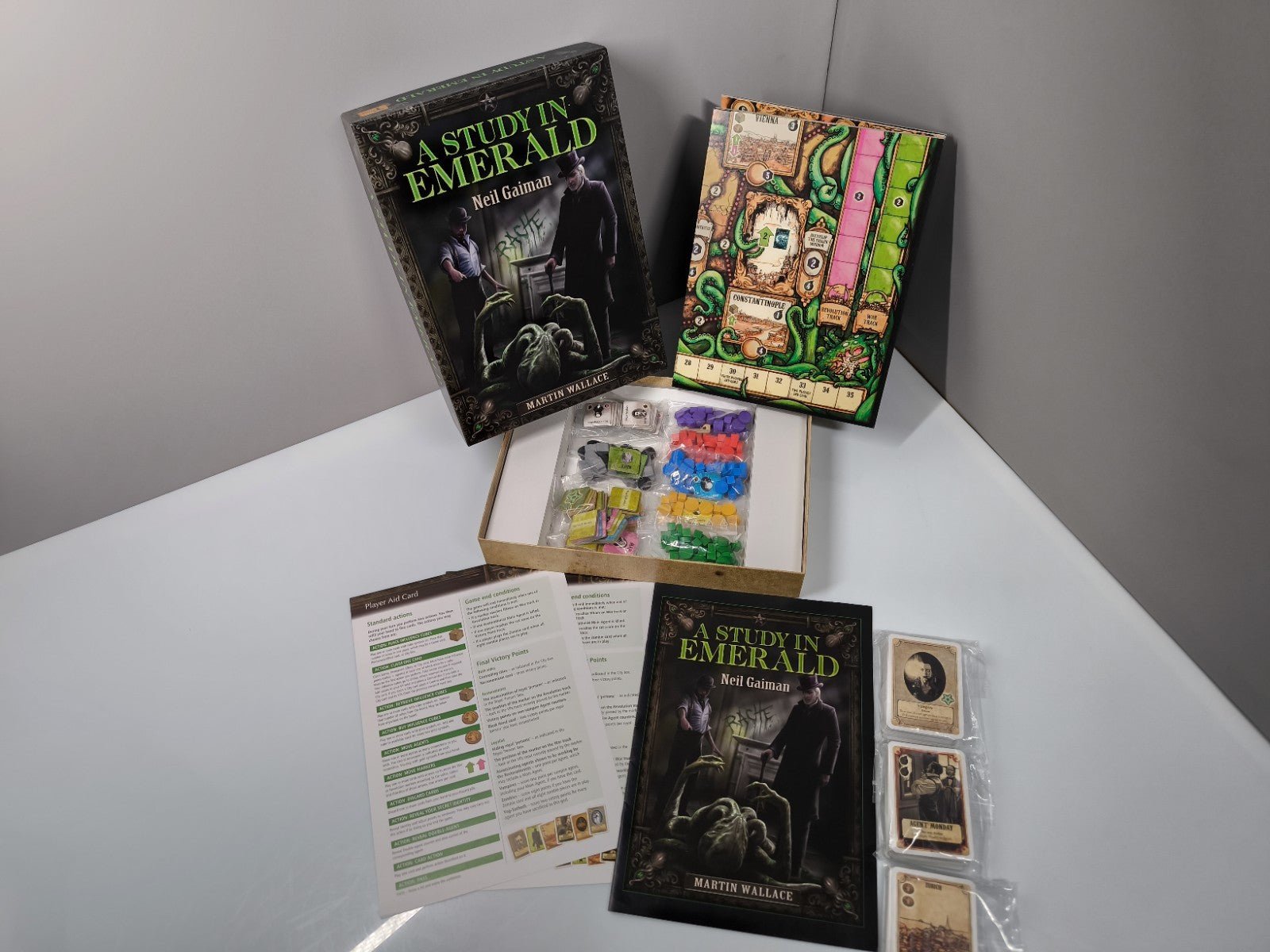 A Study in Emerald Brettspiel 1st Ed 2013 Wallace Gaiman Cthulhu OOP TOP - nerdyvana.com