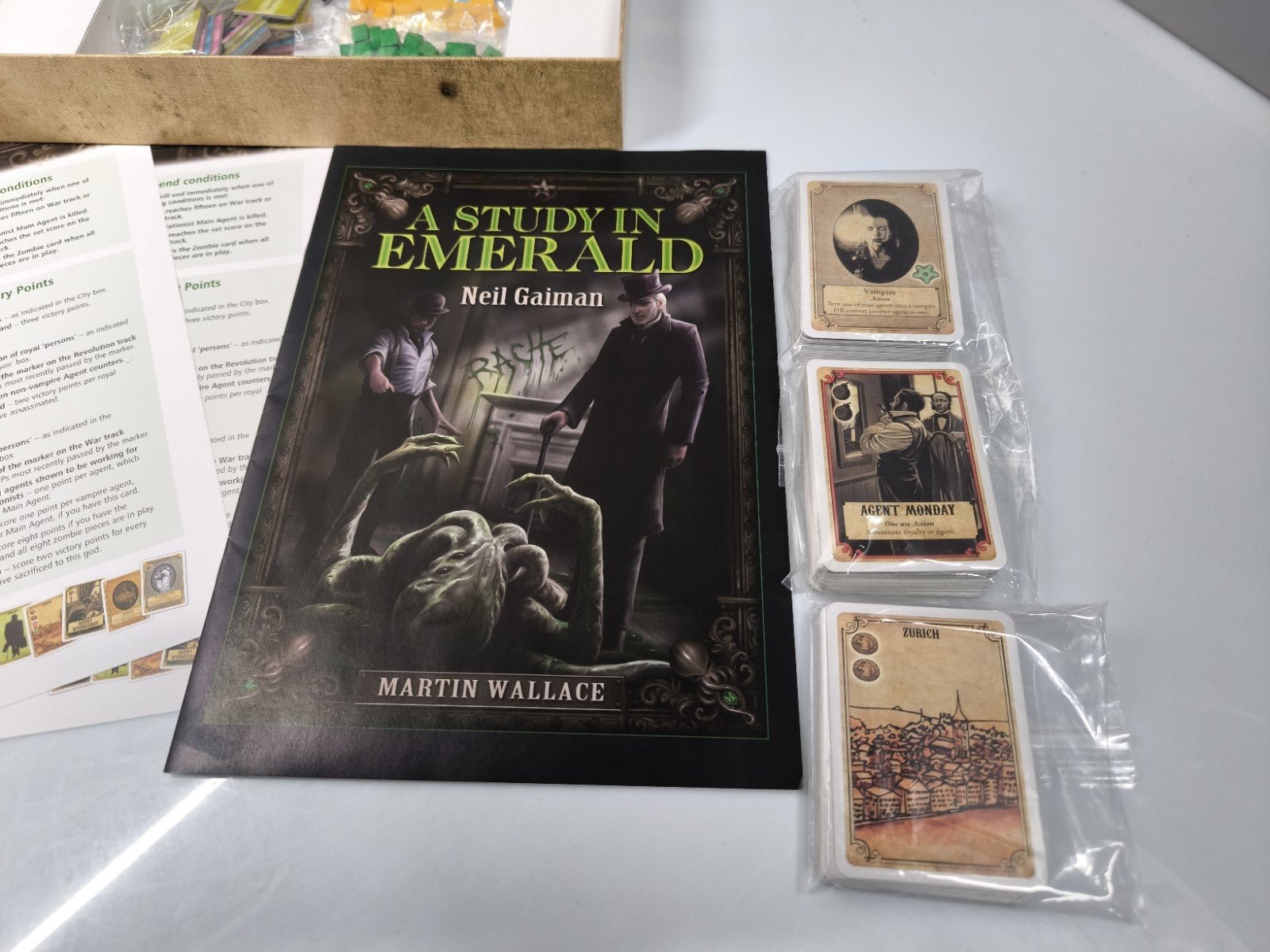 A Study in Emerald Brettspiel 1st Ed 2013 Wallace Gaiman Cthulhu OOP TOP - nerdyvana.com
