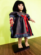 Anette Himstedt Künstlerpuppe Shireem 65cm Vinyl 1991/92 mit Zertifikat Sammler - nerdyvana.com