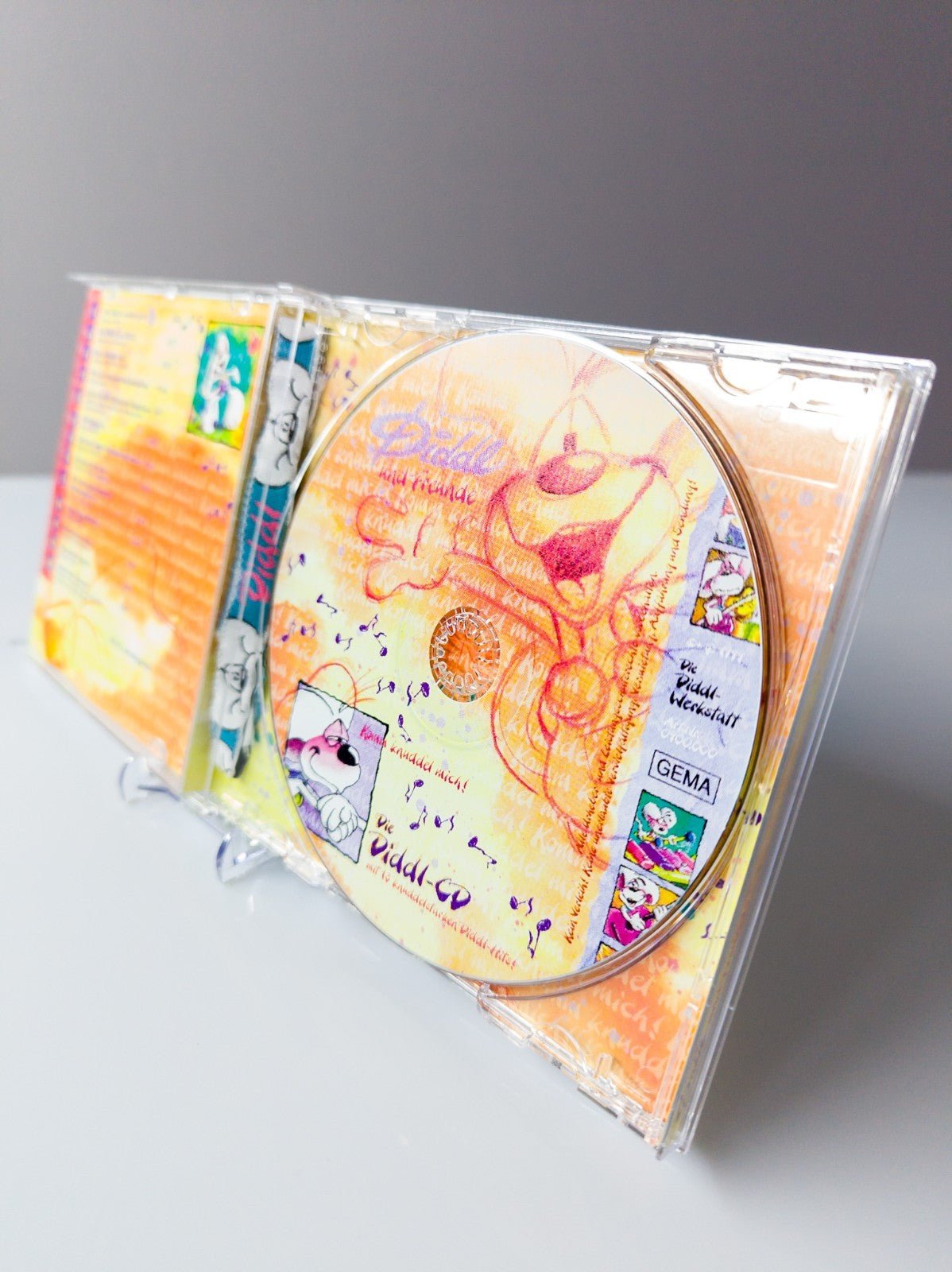 Depesche Diddl CD Komm knuddel mich! 13 90er Hits + Freundschaftsarmband TOP Zweitbild