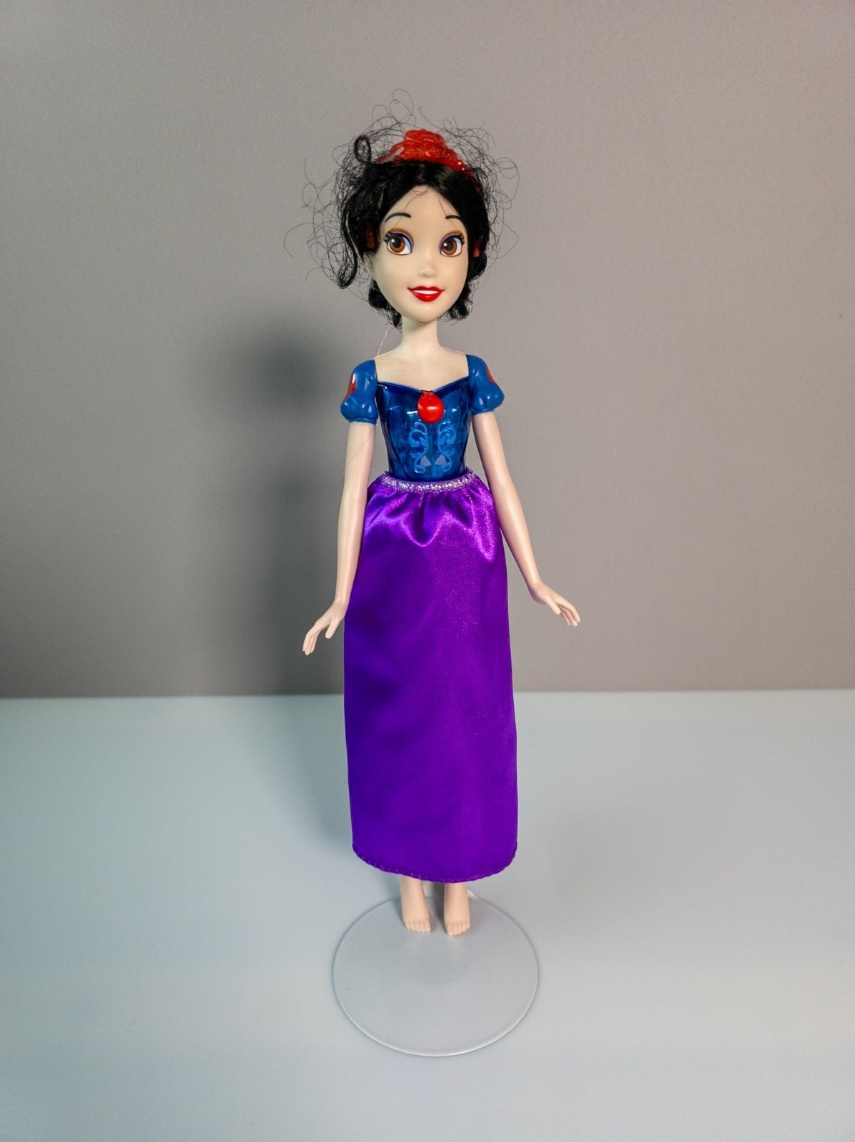 Disney Hasbro Princess Schneewittchen Puppe 2012 Snow White Rock gelb - nerdyvana.com