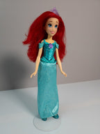 Disney Hasbro Royal Shimmer Doll Arielle 2012 Puppe Meerjungfrau Kleid Krone - nerdyvana.com