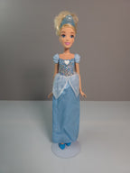Disney Hasbro Royal Shimmer Doll Aschenputtel 2012 Puppe blau Kleid Krone - nerdyvana.com