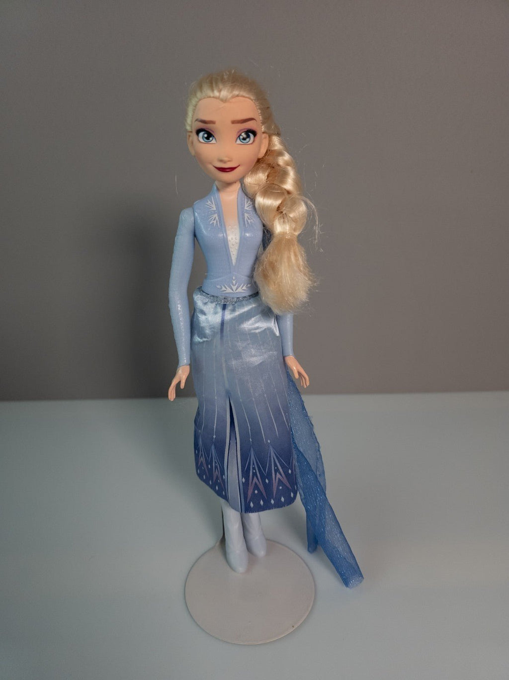 Disney Hasbro Royal Shimmer Doll Elsa 2012 Puppe Kleid Schuhe geprüft - nerdyvana.com