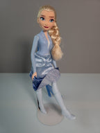 Disney Hasbro Royal Shimmer Doll Elsa 2012 Puppe Kleid Schuhe geprüft - nerdyvana.com