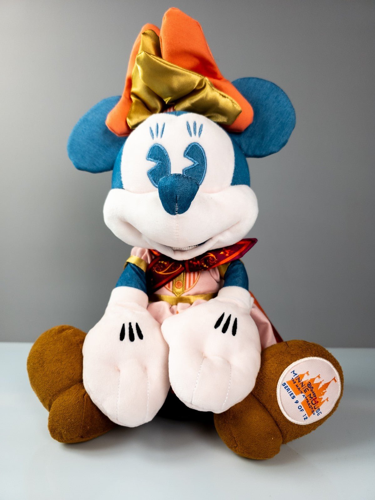 Disney Minnie Mouse The Main Attraction Big Thunder Mountain 9/12 Plüsch - nerdyvana.com Hauptbild