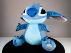 Disney Stitch Plüschtier 30cm Kuscheltier Original Disney Store blau Lilo&Stitch - nerdyvana.com