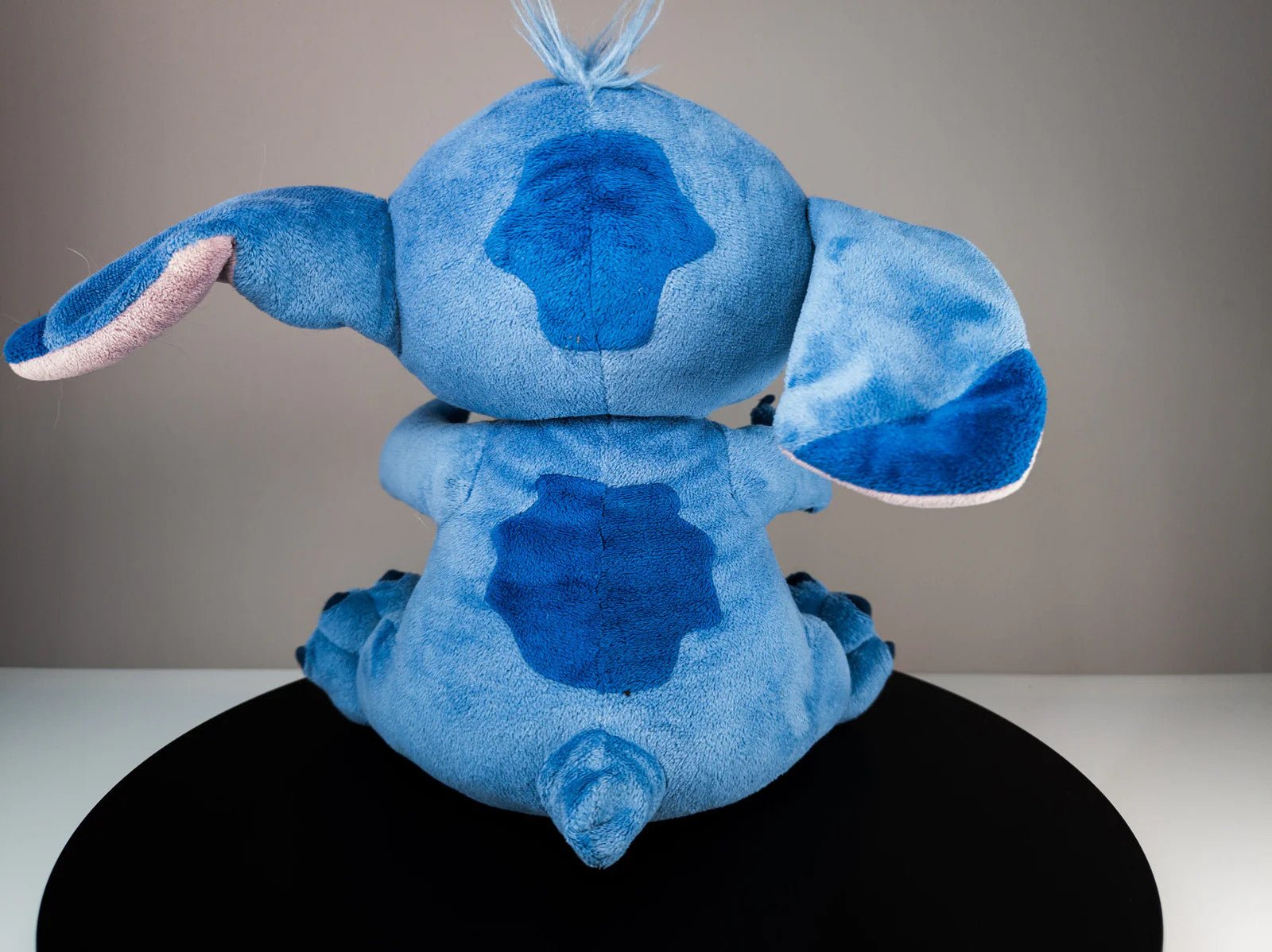 Disney Stitch Plüschtier 30cm Kuscheltier Original Disney Store blau Lilo&Stitch - nerdyvana.com