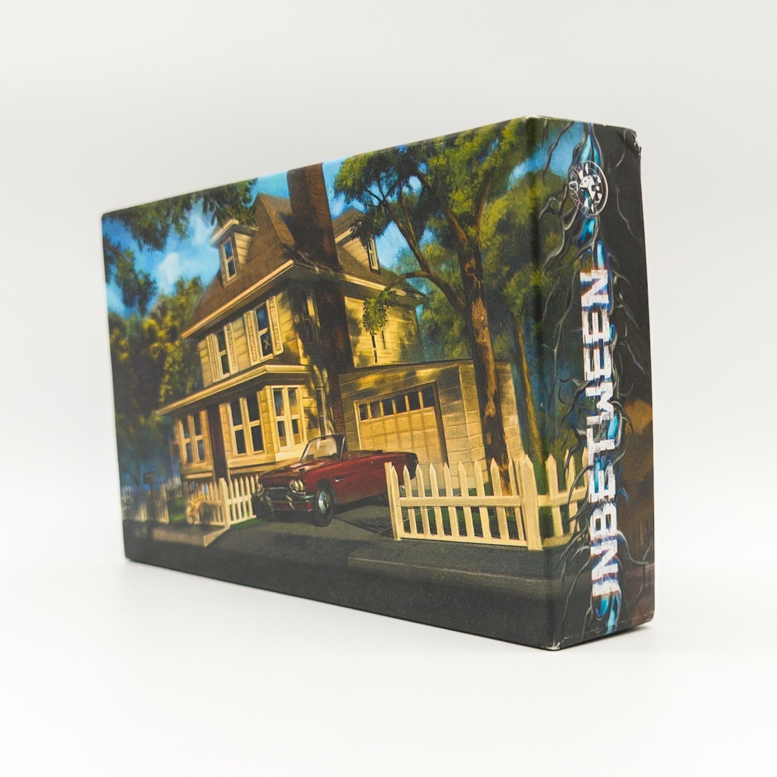 InBetween Kartenspiel Board & Dice 2016 gebraucht Strategisches 2-Personen-Spiel Zweitbild