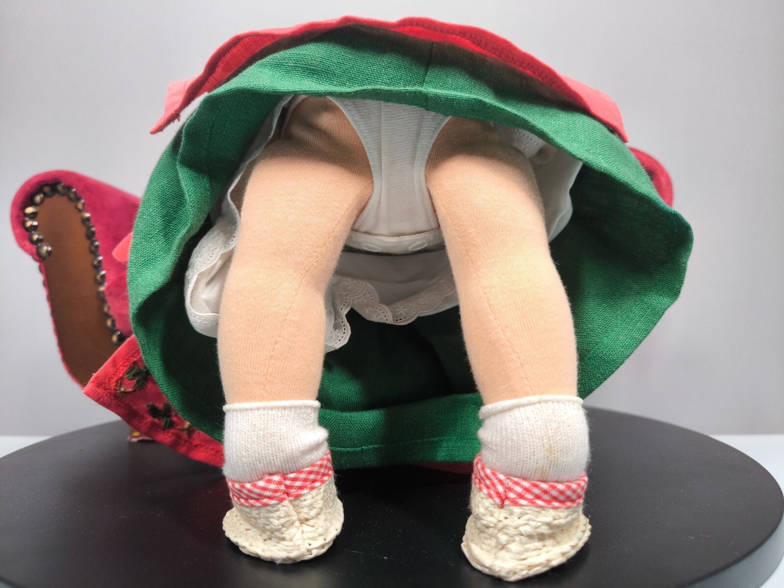 Käthe Kruse Stoffpuppe 37 cm 1980er Zöpfe Rot - Grün Kleid Sammler Vintage TOP - nerdyvana.com