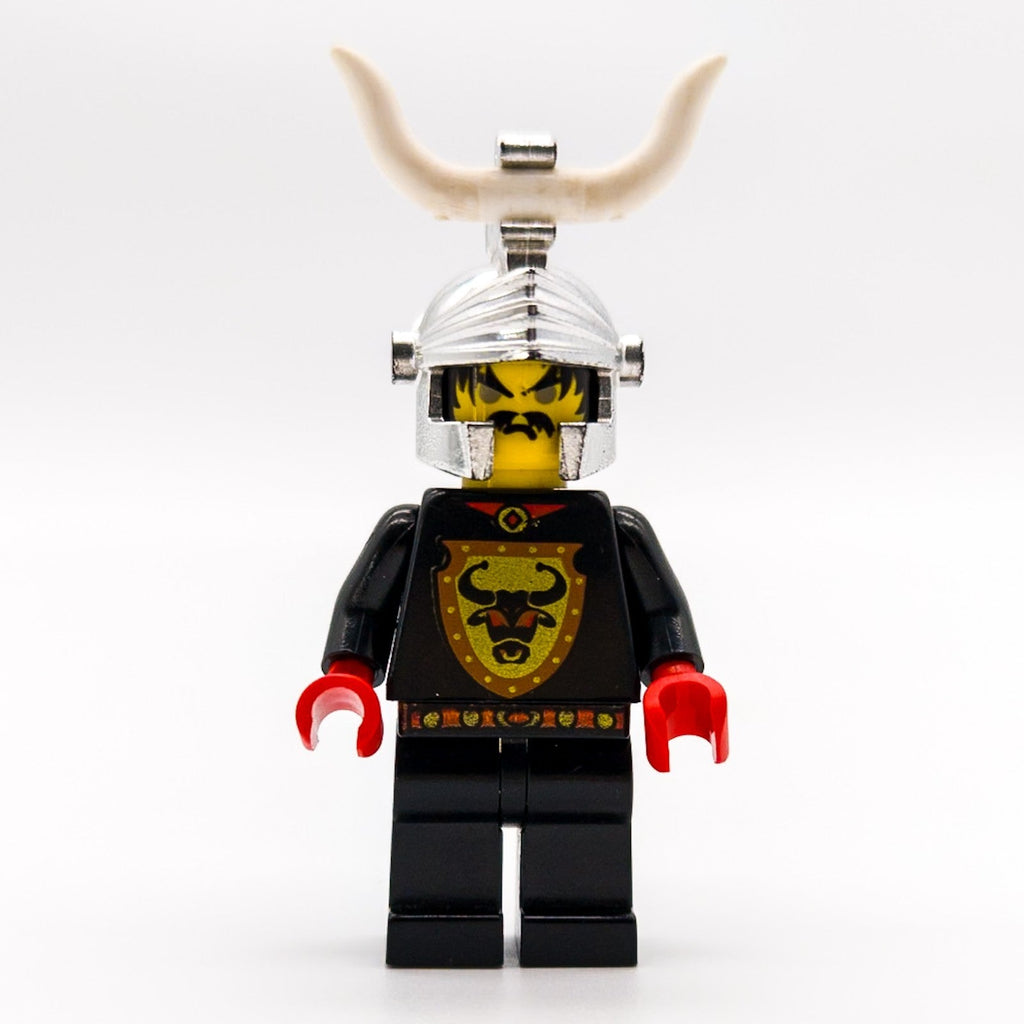 LEGO Castle Minifigur Cedric the Bull cas046cm 4818 Chrome Helmet - nerdyvana.com