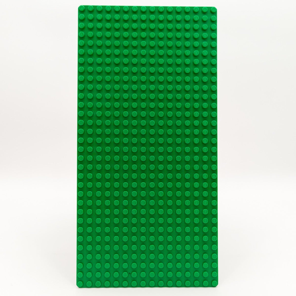 LEGO Classic Grundplatte 16x32 grün 2748 / 3857 Platte green Baseplate - nerdyvana.com