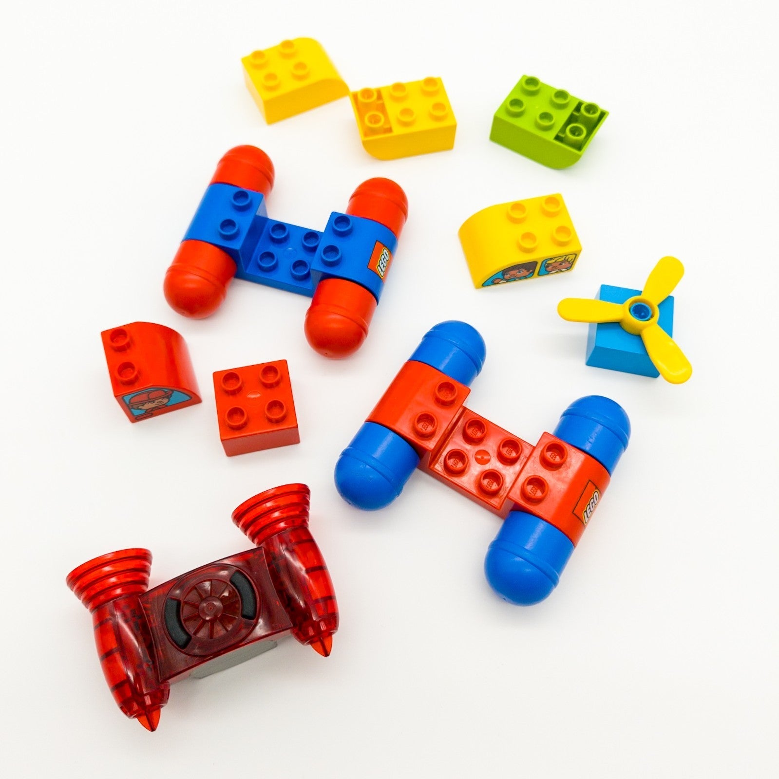 LEGO DUPLO 2 fantastische Vehikel 2000 rot blau Raketenmodul Autos nerdycustom - nerdyvana.com