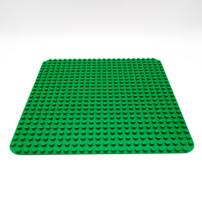 LEGO DUPLO Bauplatte Noppen 38x38cm Grundplatte Platte grün grau rot 24x24 10980 - nerdyvana.com