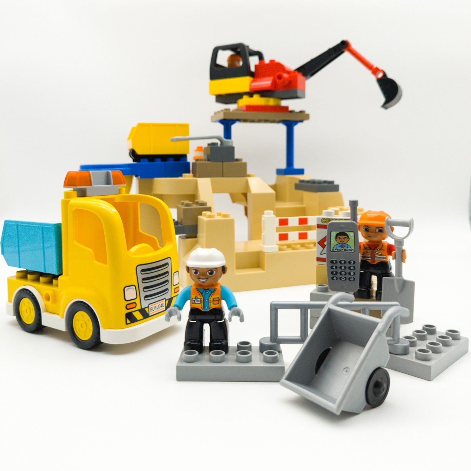 LEGO DUPLO Baustelle Set mit Bagger LKW Bauarbeiter Figuren 3D Bauplatte Felsen - nerdyvana.com