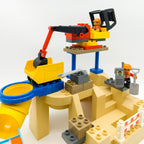 LEGO DUPLO Baustelle Set mit Bagger LKW Bauarbeiter Figuren 3D Bauplatte Felsen - nerdyvana.com