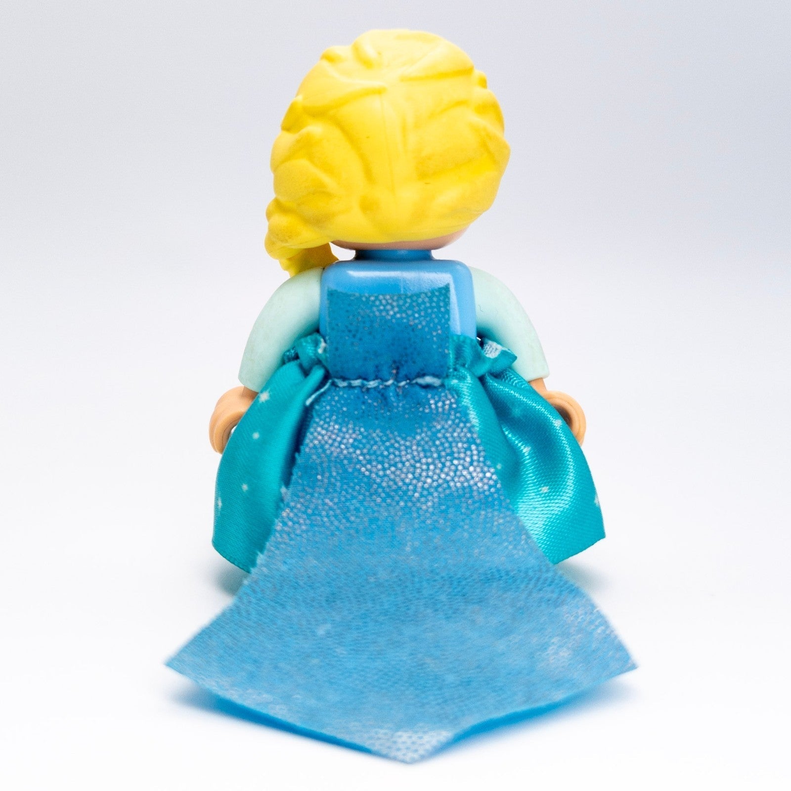 LEGO DUPLO Disney Frozen Elsa Figur 2019 Kleid Schleppe schimmernd 47394pb277 Zweitbild