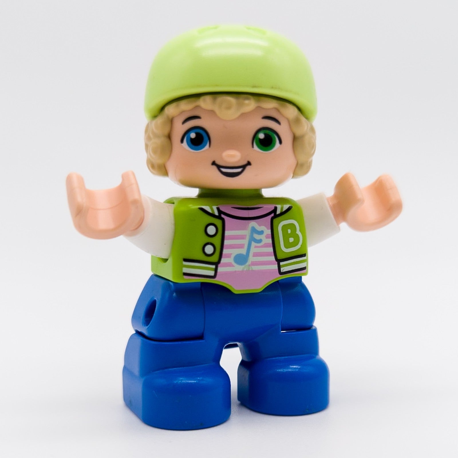 LEGO DUPLO Junge Figur grüne Mütze Notenschlüssel Shirt blaue Hose 47205pb098 - nerdyvana.com Hauptbild