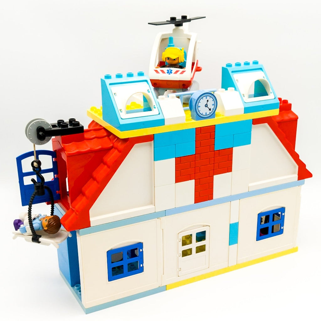 LEGO DUPLO Krankenhaus Set nerdycustom MOC Hubschrauber, Figuren, Sonderteilen - nerdyvana.com