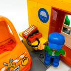 LEGO DUPLO Octan Auto Werkstatt Mechaniker Leistungsprüfstand Motor nerdycustom - nerdyvana.com