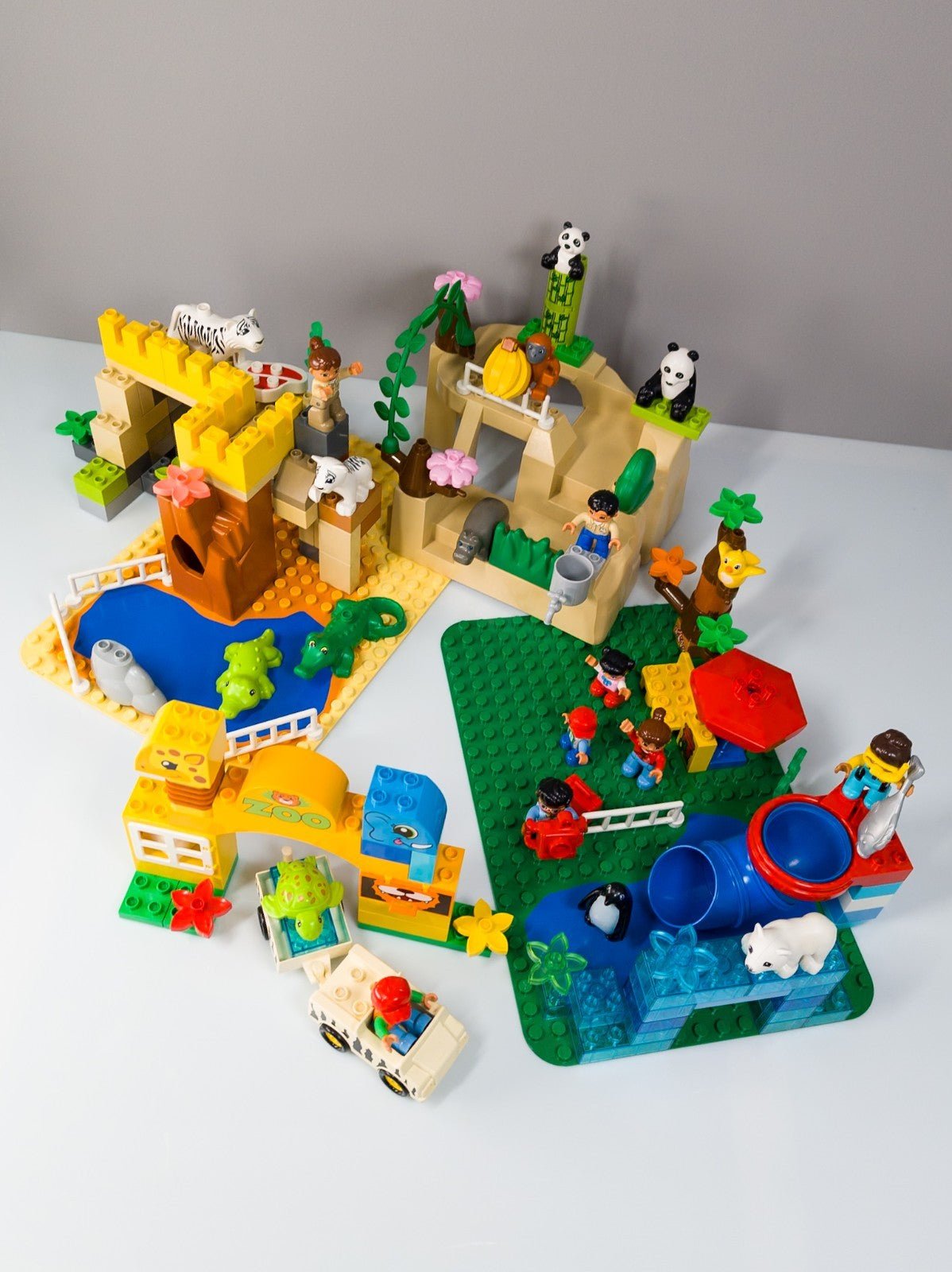 LEGO DUPLO XXL Zoo Tiere Figuren 3D Felsen Grundplatten Wasser Eis nerdycustom Zweitbild