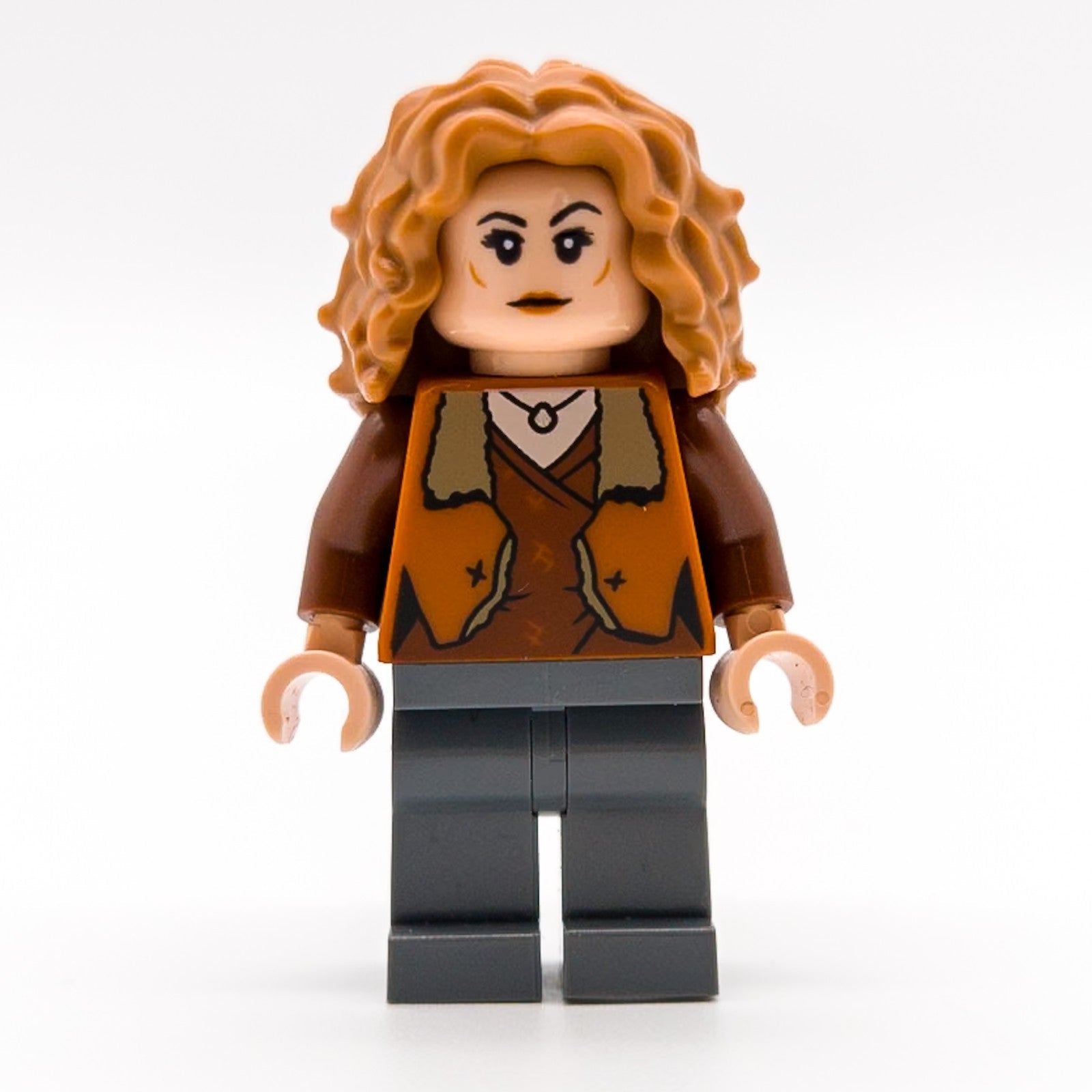 LEGO Harry Potter Minifigur Madam Rosmerta hp463 aus 76418 Adventskalender - nerdyvana.com