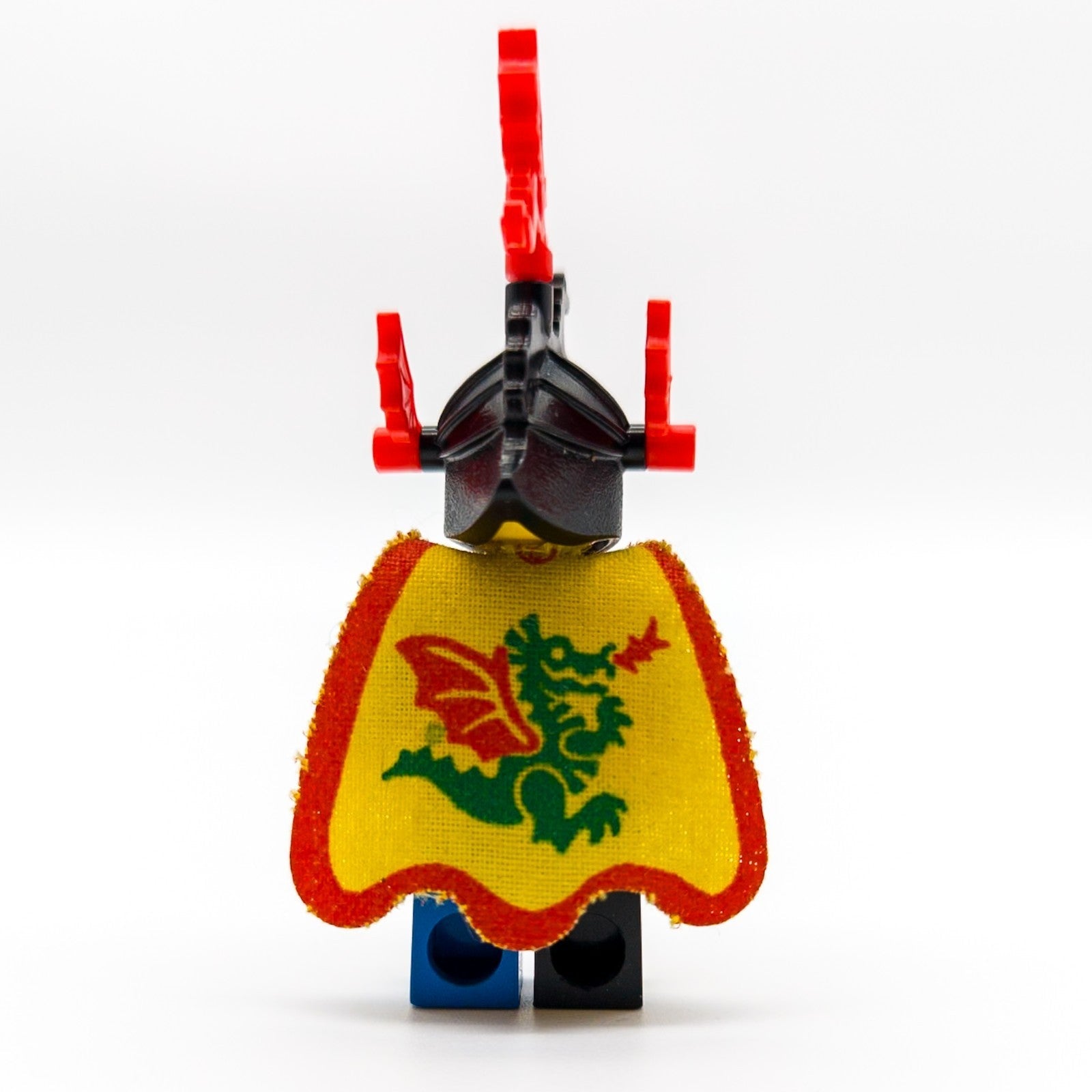 LEGO Minifigur cas219 Ritter Dragon Knights Drache Dragon Master rotes Cape 1993 - nerdyvana.com