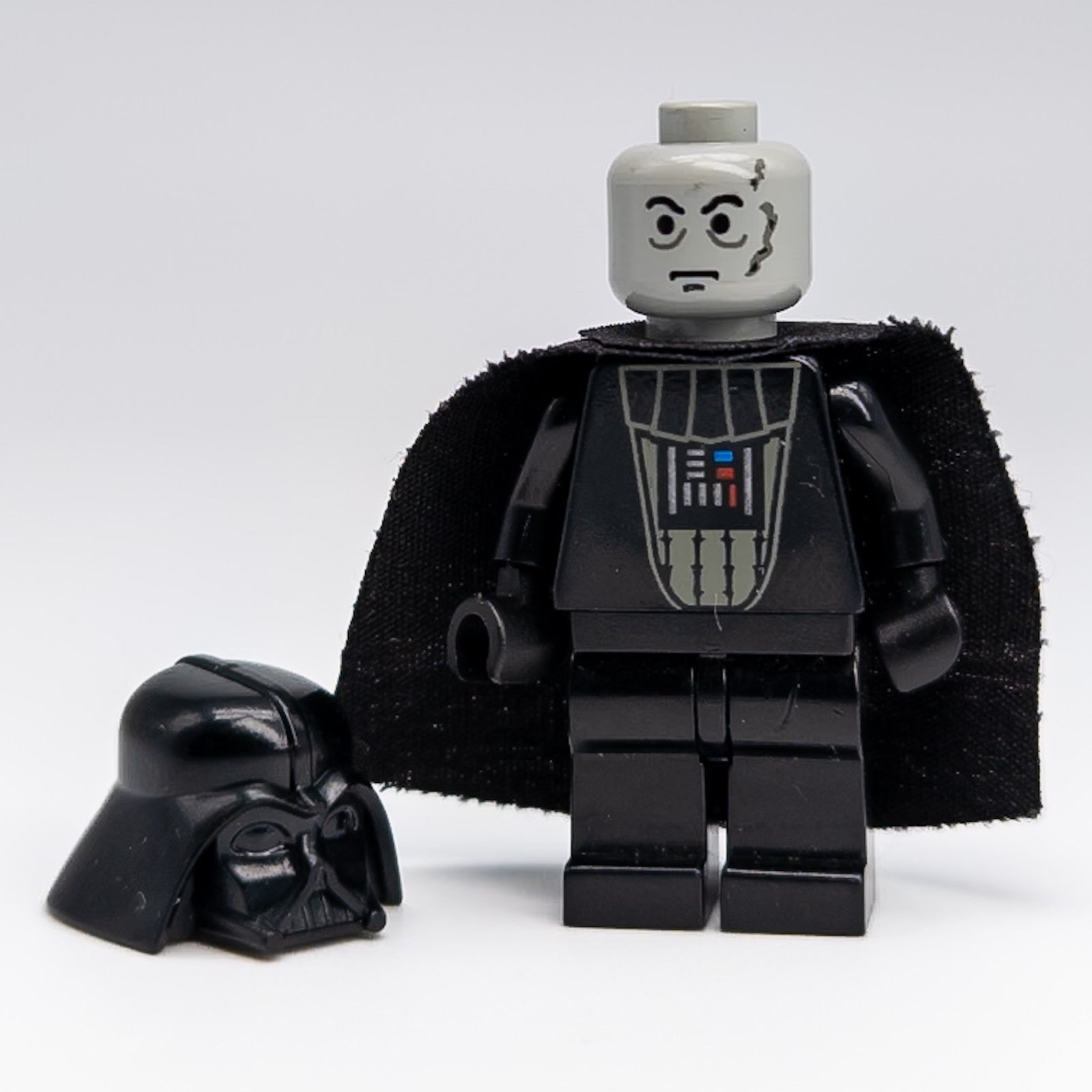 LEGO Star Wars Minifigur Darth Vader 1999 SW0004 Light Gray Head Vintage Rarität - nerdyvana.com