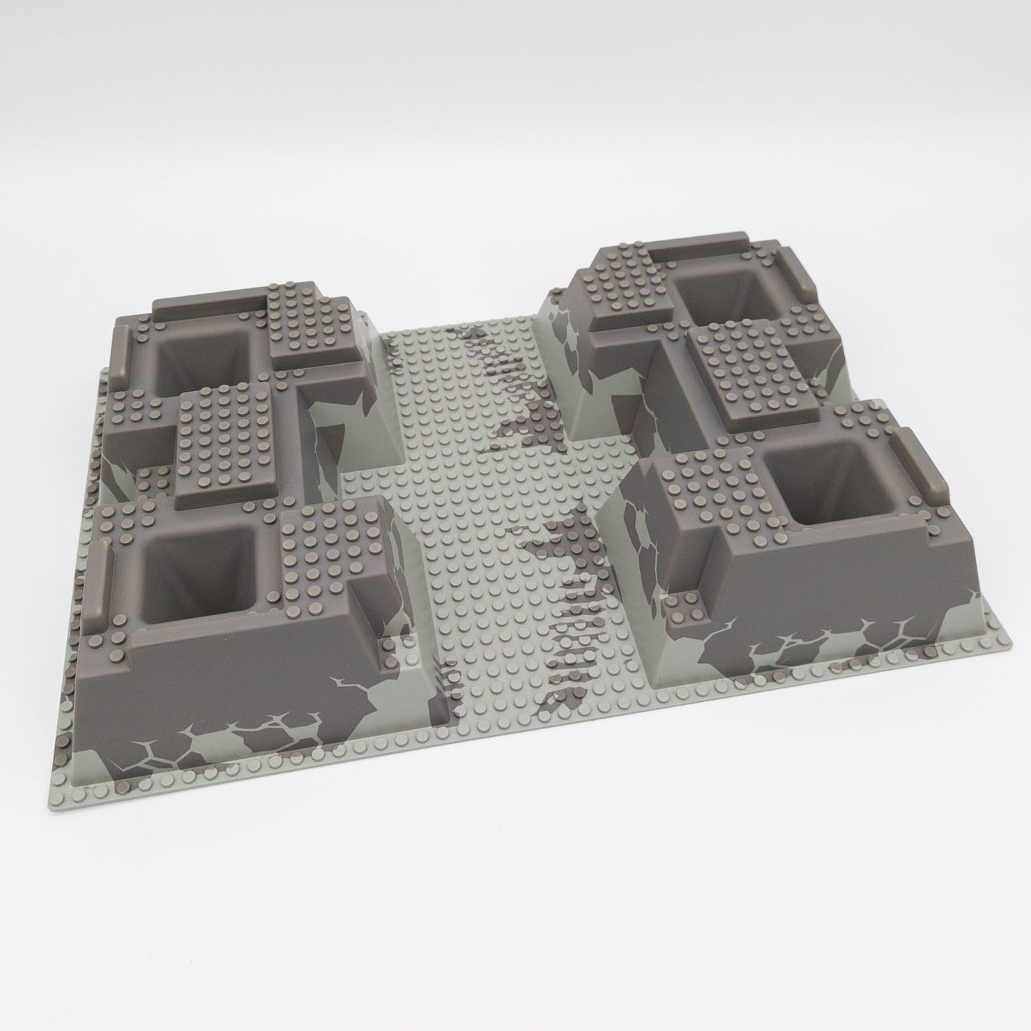 LEGO System 3D Grundplatte aus Set 4990 Rock Raiders HQ 32x48x6 1999 30271px3 - nerdyvana.com
