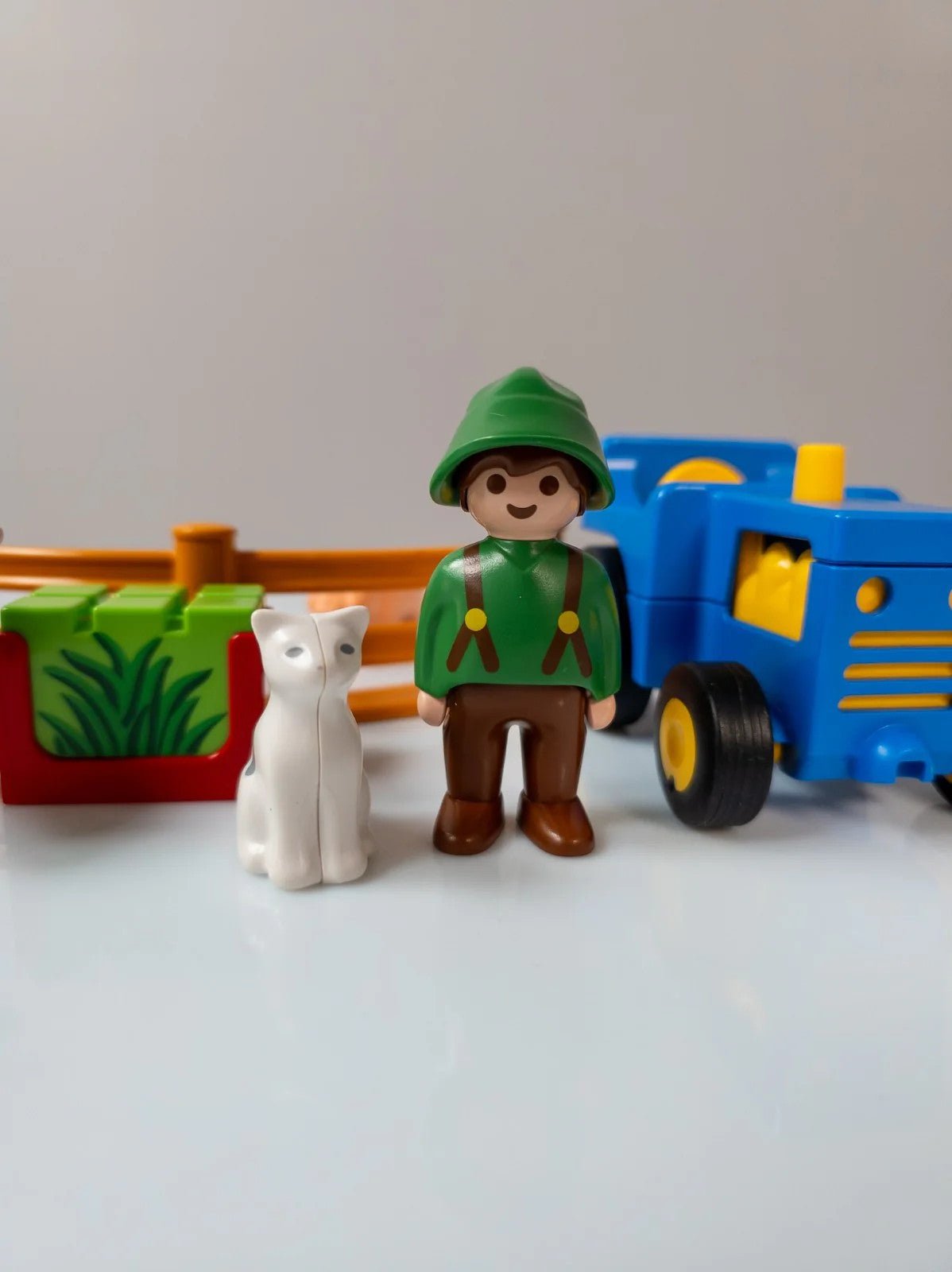 PLAYMOBIL 1.2.3 Junior Bauer mit Traktor Bauernhof Tiere Weide nerdycustom - nerdyvana.com