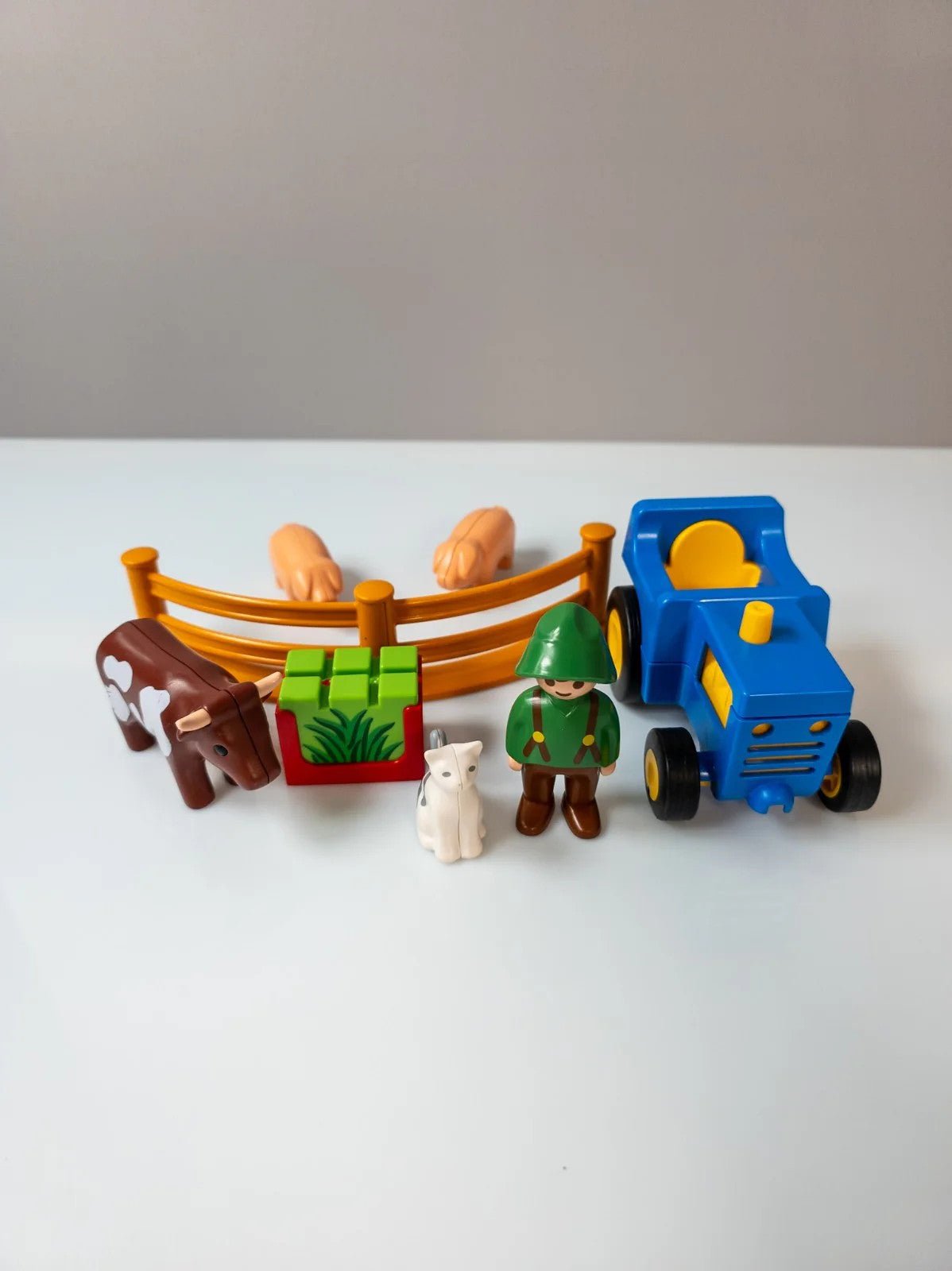 PLAYMOBIL 1.2.3 Junior Bauer mit Traktor Bauernhof Tiere Weide nerdycustom - nerdyvana.com
