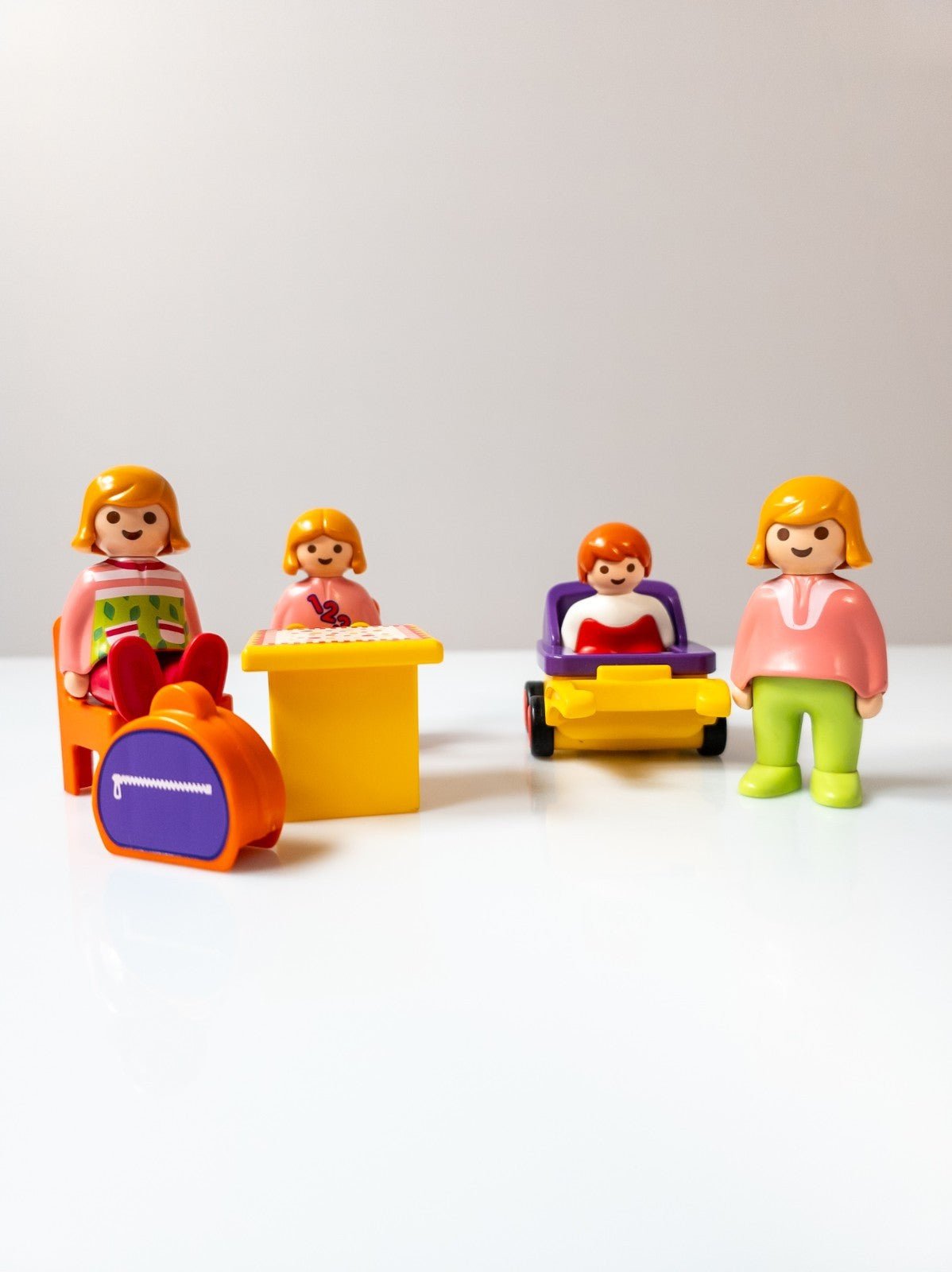 PLAYMOBIL 1.2.3 Junior Figuren-Set Familie mit Kindern Ausflug nerdycustom - nerdyvana.com Hauptbild