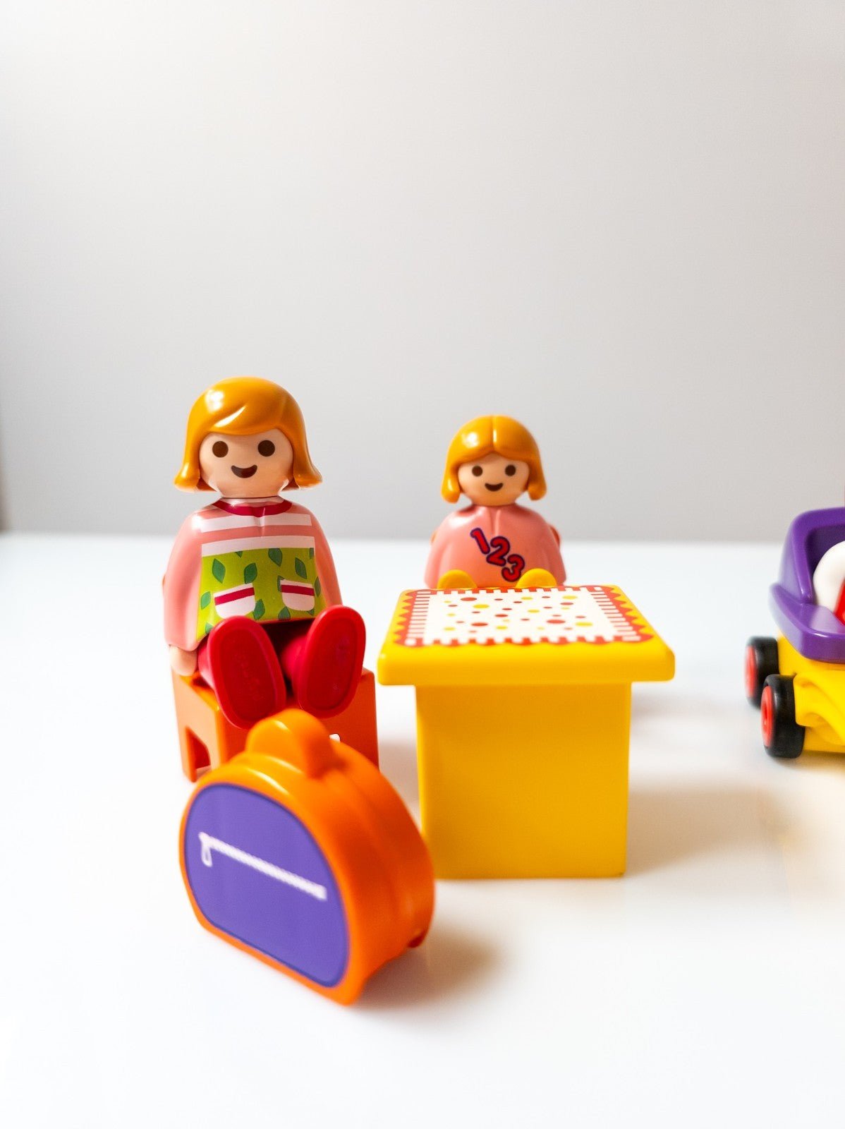 PLAYMOBIL 1.2.3 Junior Figuren - Set Familie mit Kindern Ausflug nerdycustom - nerdyvana.com