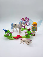 PLAYMOBIL Fee mit Einhorn & Fohlen im Zauberwald nerdycustom MOC Edition - nerdyvana.com