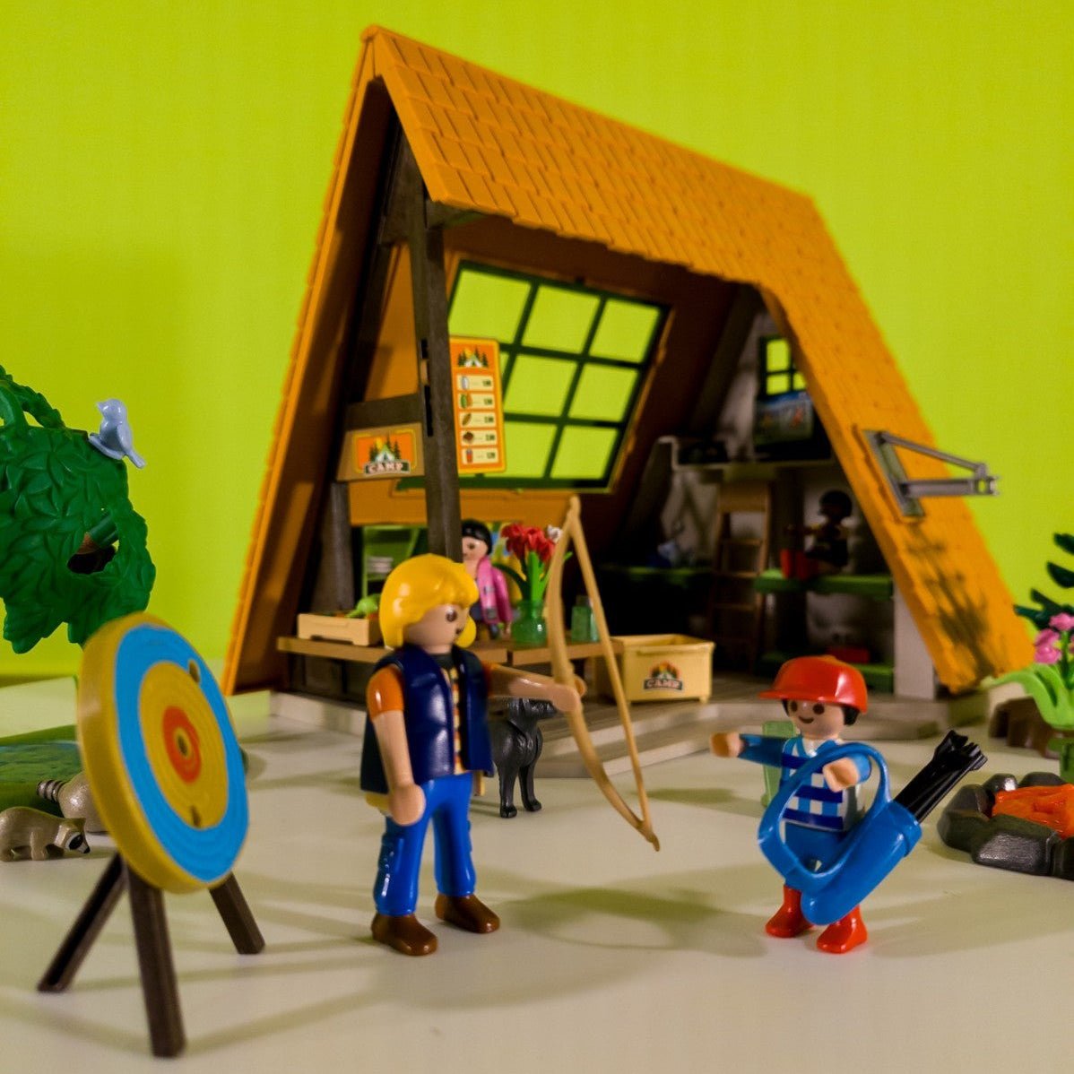 PLAYMOBIL Feriencamp Hütte 6887 Figuren Zubehör Camping Set nerdycustom MOC Zweitbild