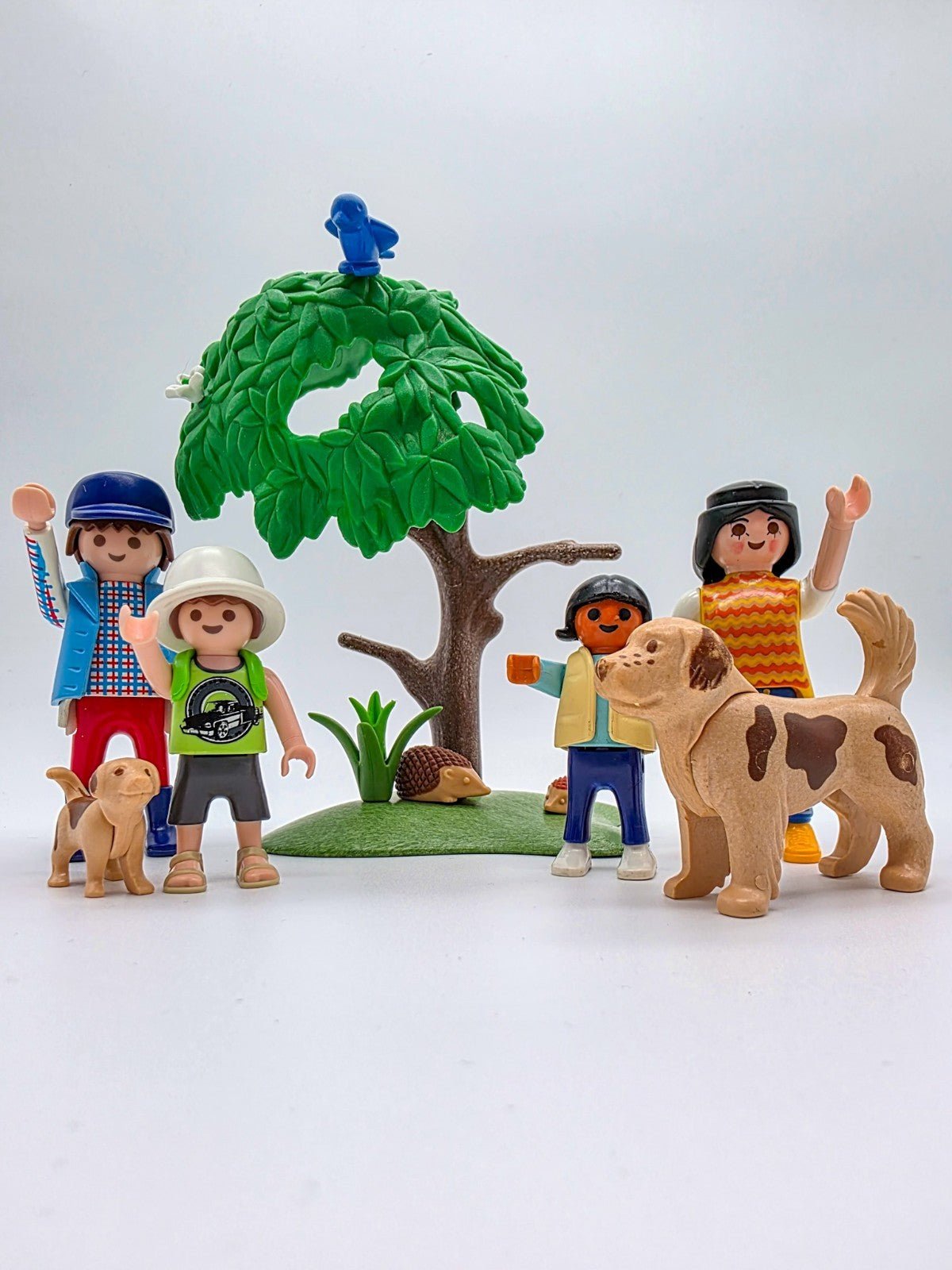 PLAYMOBIL Figuren-Set Familie & Hund beim Wanderausflug nerdycustom MOC Edition Zweitbild
