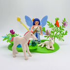 PLAYMOBIL Figuren - Set Fee mit Einhornfohlen & Zauberweiher nerdycustom MOC Edit - nerdyvana.com