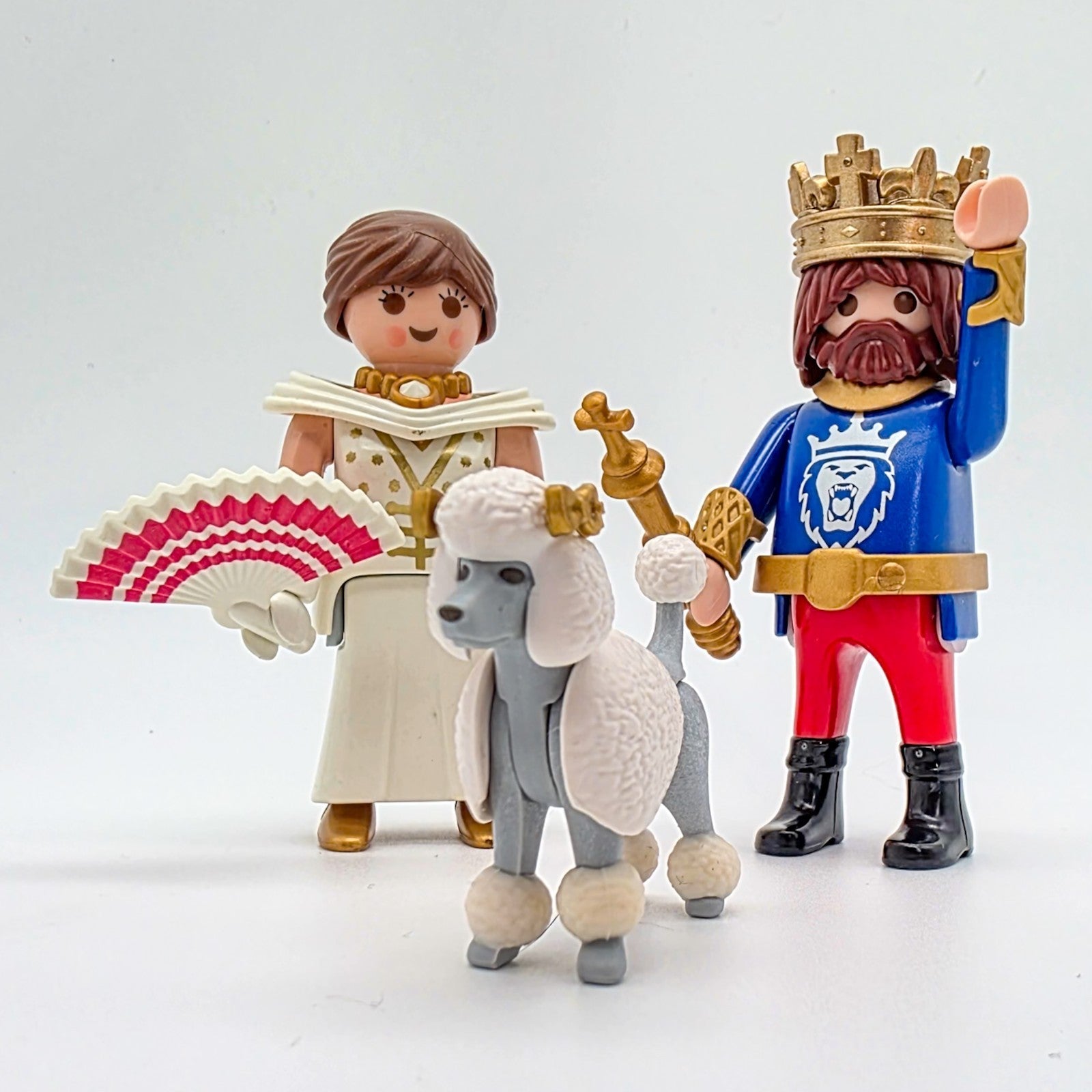 PLAYMOBIL Figuren-Set König & Königin mit Pudel Familie nerdycustom MOC Edition - nerdyvana.com