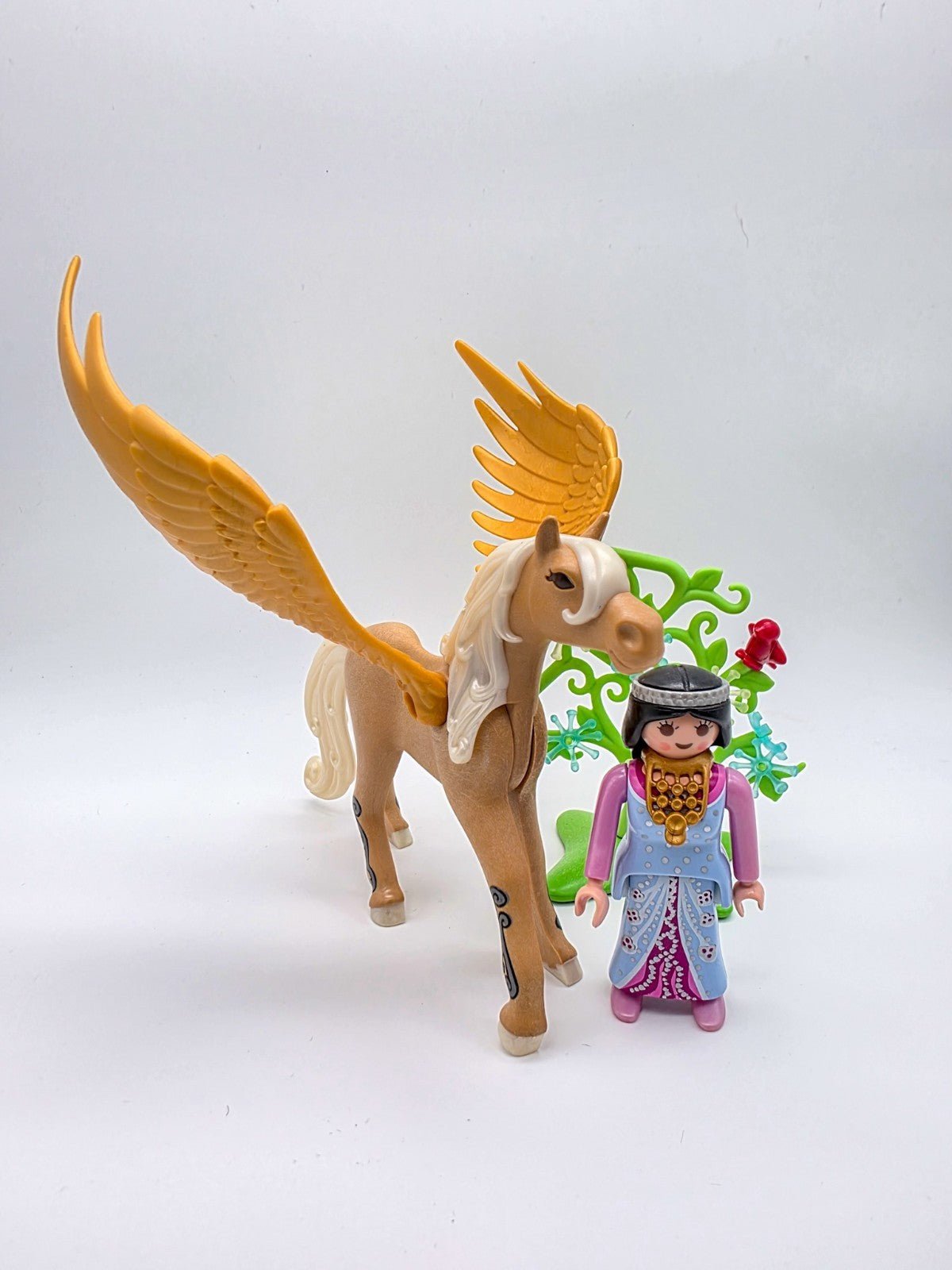 PLAYMOBIL Figuren - & Tier - Set Pegasus Pferd, Prinzessin nerdycustom MOC Edition - nerdyvana.com Hauptbild