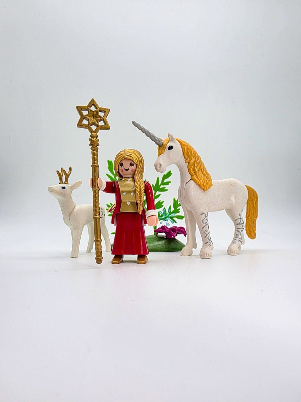 PLAYMOBIL Prinzessin Gold Einhorn Hirsch Set nerdycustom MOC Edition gebraucht - nerdyvana.com