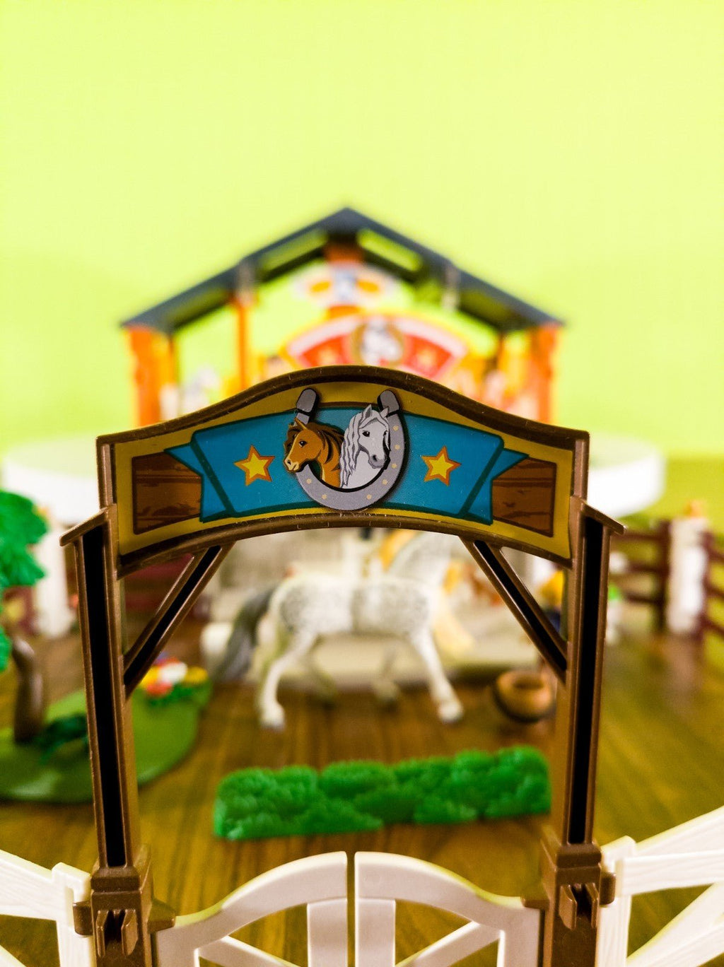 PLAYMOBIL Reiterhof 3120 Pferde Figuren Bauernhof Turnier nerdycustom MOC - nerdyvana.com