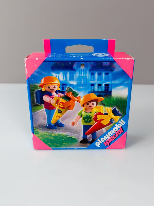 PLAYMOBIL Special 4686 Figuren Einschulung Schulkinder Schultüten NEU OVP 2006 - nerdyvana.com