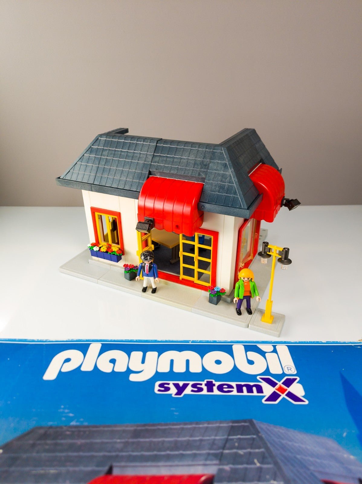 PLAYMOBIL System X Bürohaus 3959 mit OVP & Figuren – gepflegt & komplett - nerdyvana.com Hauptbild