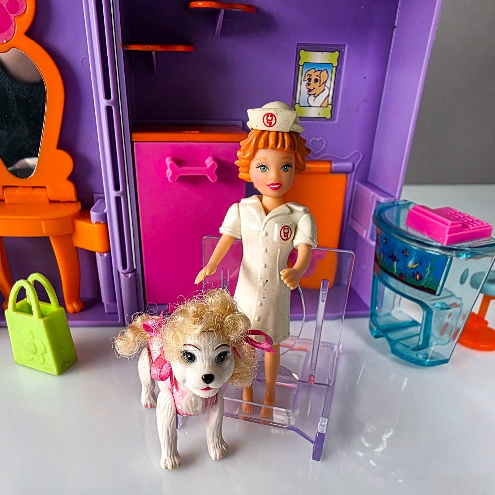 Polly Pocket Hundesalon Set 90er mit Hündin, Friseurin & Zubehör nerdycustom - nerdyvana.com
