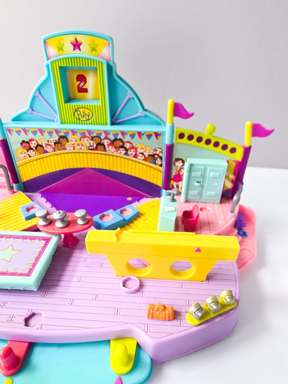 Polly Pocket Mattel BlueBird Toys - Magic Floor Turnfest 1999 Gymnastik Bühne Zweitbild