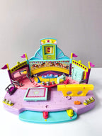 Polly Pocket Mattel BlueBird Toys - Magic Floor Turnfest 1999 Gymnastik Bühne - nerdyvana.com